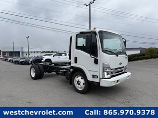 2025 Chevrolet Low Cab Forward 4500 HG Base