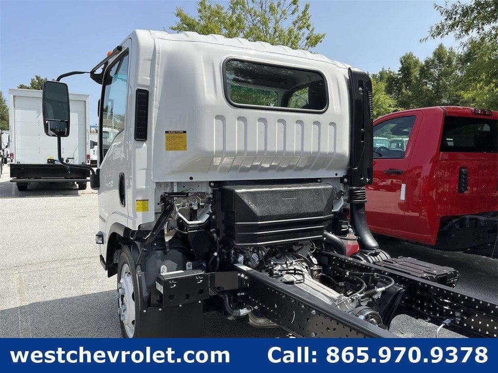 2025 Chevrolet Low Cab Forward 4500 1WT