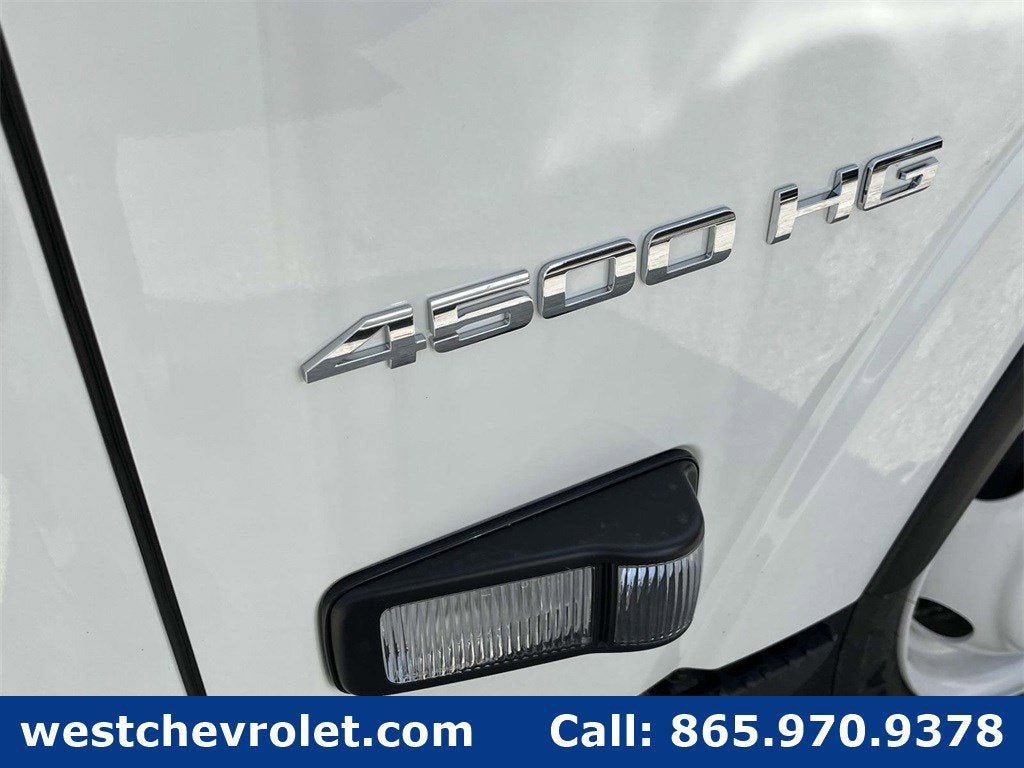 2025 Chevrolet Low Cab Forward 4500 1WT