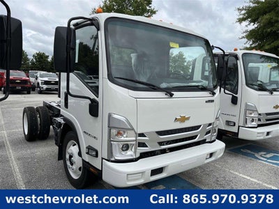 2025 Chevrolet Low Cab Forward 4500 Base