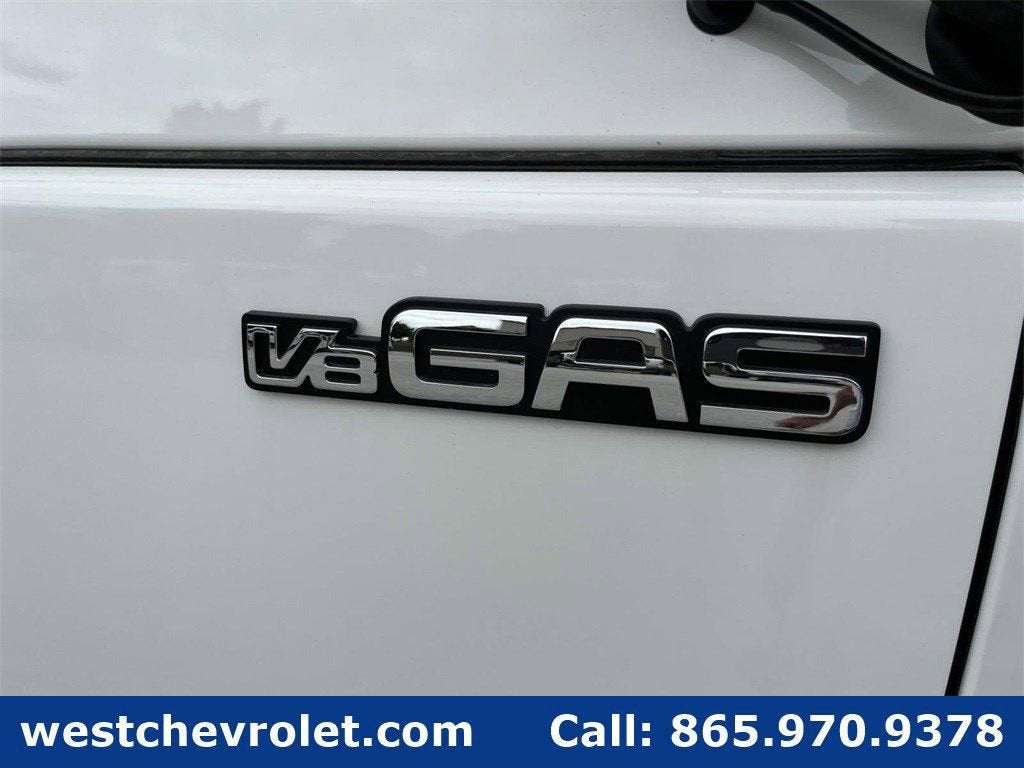 2025 Chevrolet Low Cab Forward 4500 Base