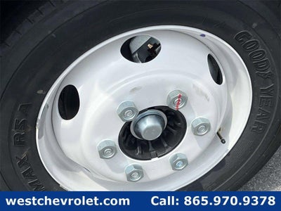 2025 Chevrolet Low Cab Forward 4500 Base