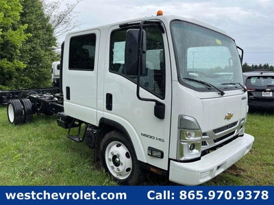 2024 Chevrolet Low Cab Forward 5500 HG Base