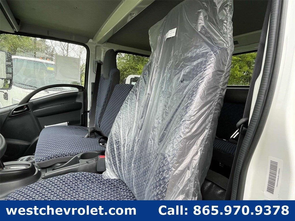 2024 Chevrolet Low Cab Forward 5500 HG Base