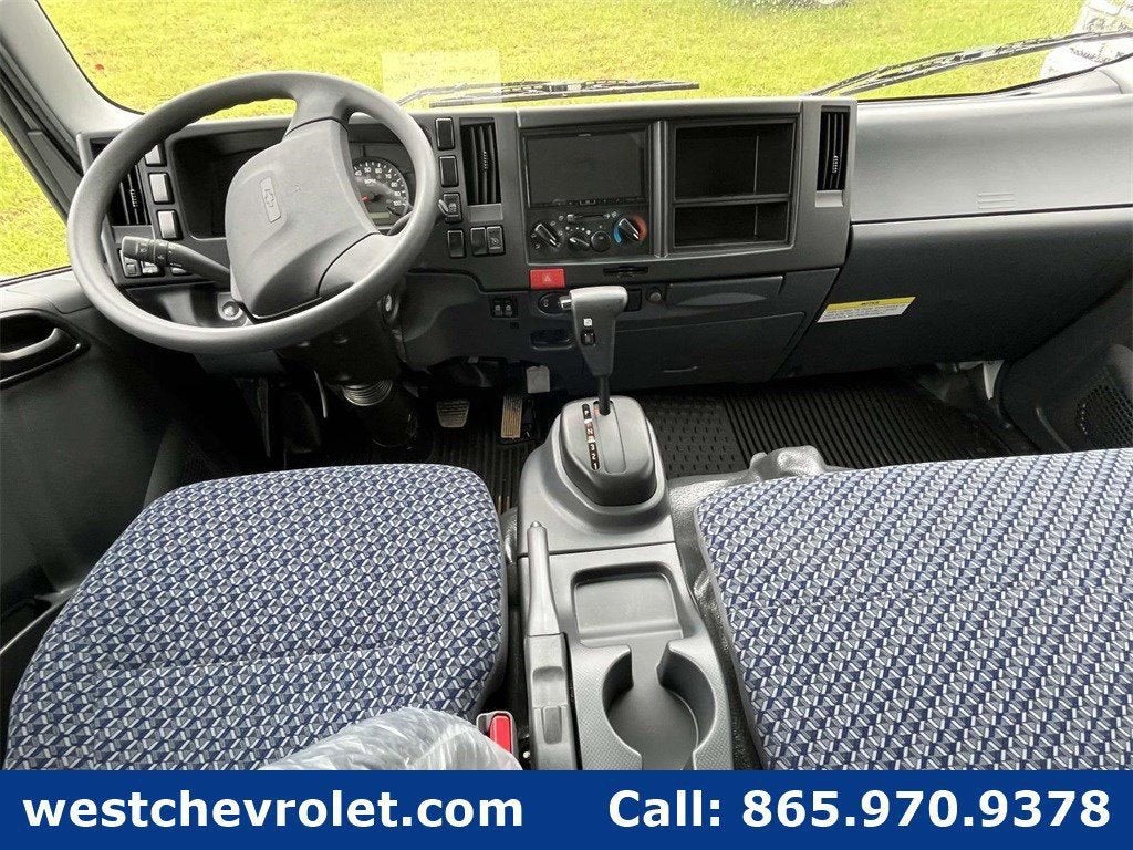 2024 Chevrolet Low Cab Forward 5500 HG Base