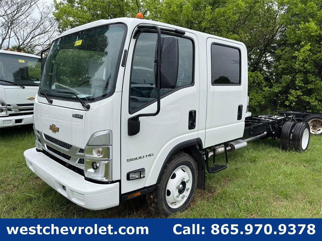 2024 Chevrolet Low Cab Forward 5500 HG Base