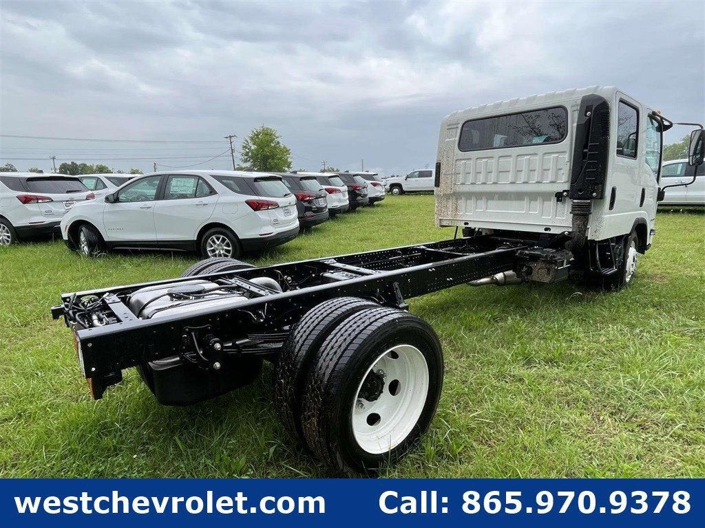 2024 Chevrolet Low Cab Forward 5500 HG Base
