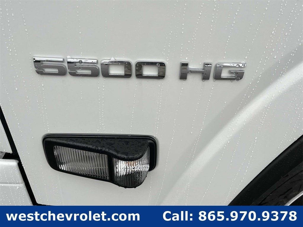 2024 Chevrolet Low Cab Forward 5500 HG Base