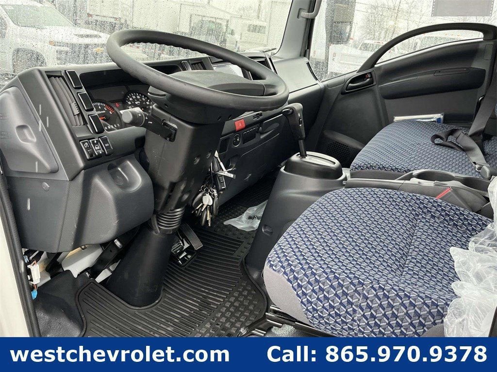 2024 Chevrolet Low Cab Forward 5500 HG Base