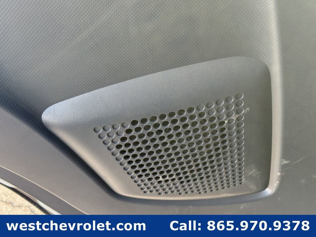 2025 Chevrolet Low Cab Forward 5500 HG Base