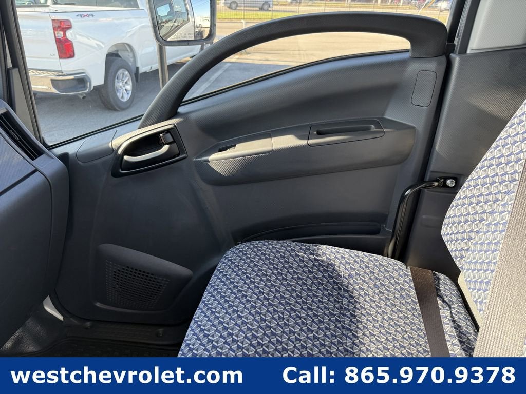 2025 Chevrolet Low Cab Forward 5500 HG Base