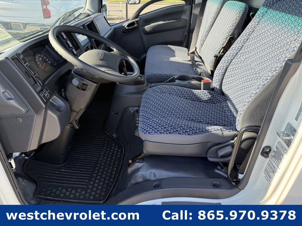 2025 Chevrolet Low Cab Forward 5500 XG Base