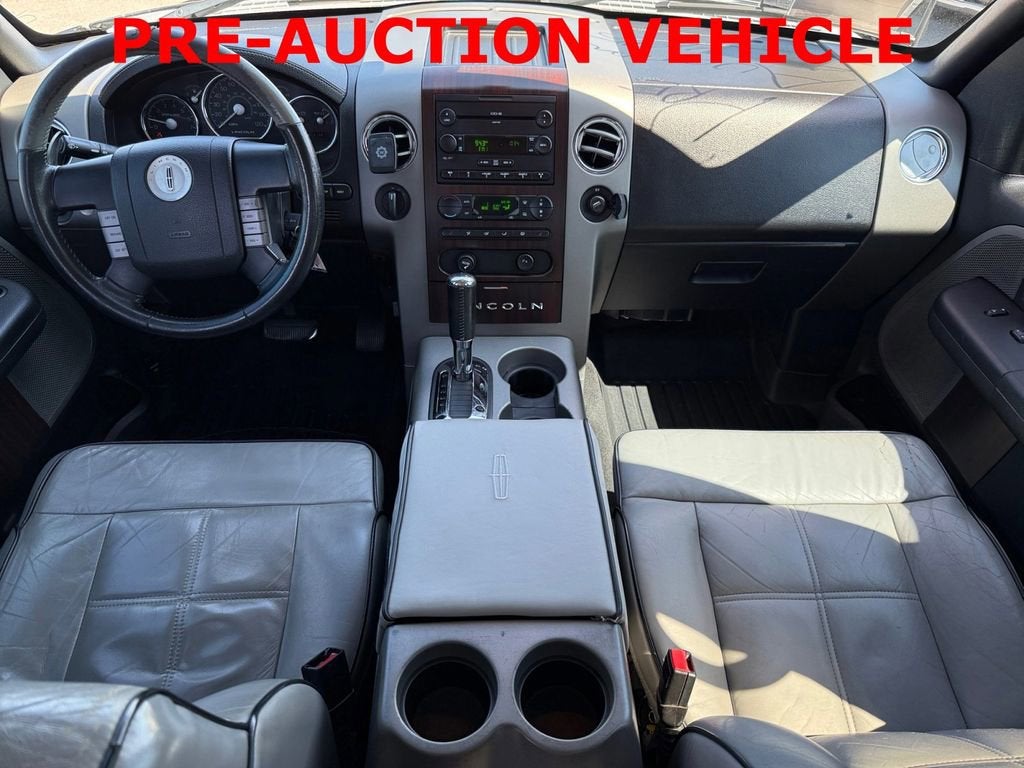 2006 Lincoln Mark LT Base
