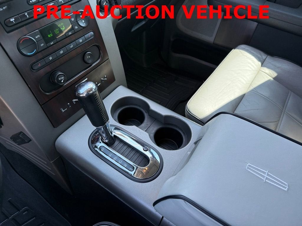 2006 Lincoln Mark LT Base
