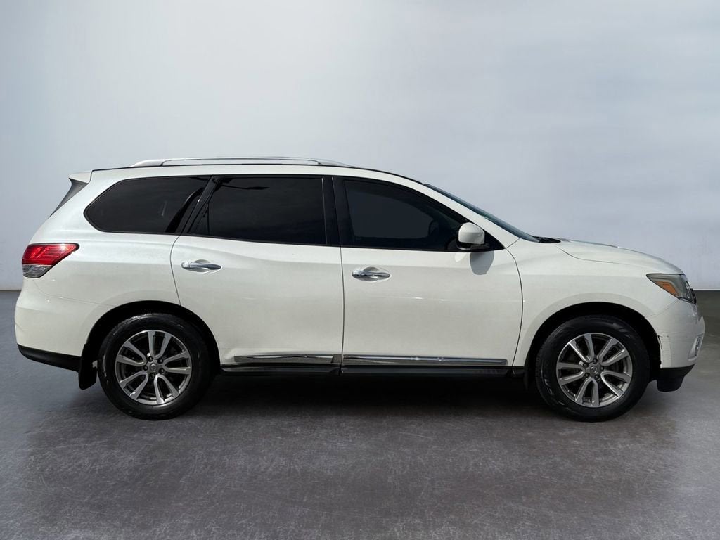 2015 Nissan Pathfinder SL