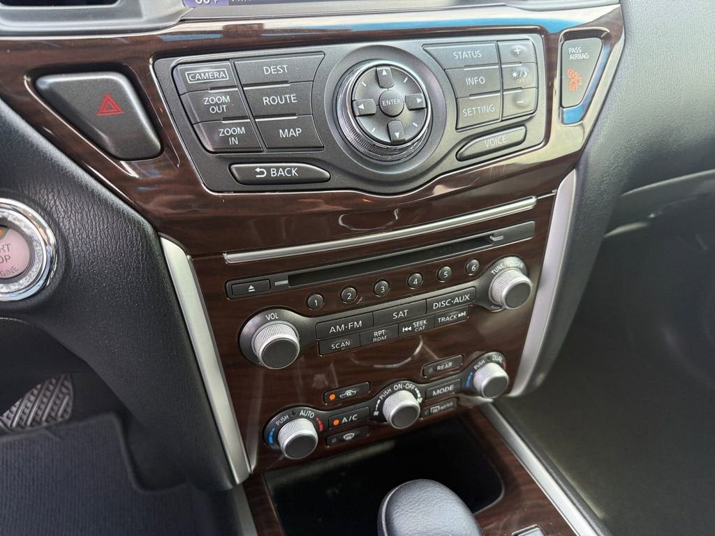 2015 Nissan Pathfinder SL