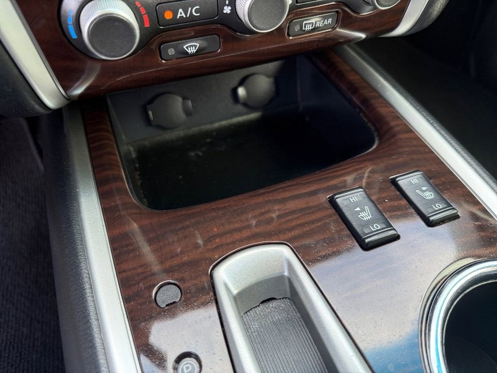 2015 Nissan Pathfinder SL