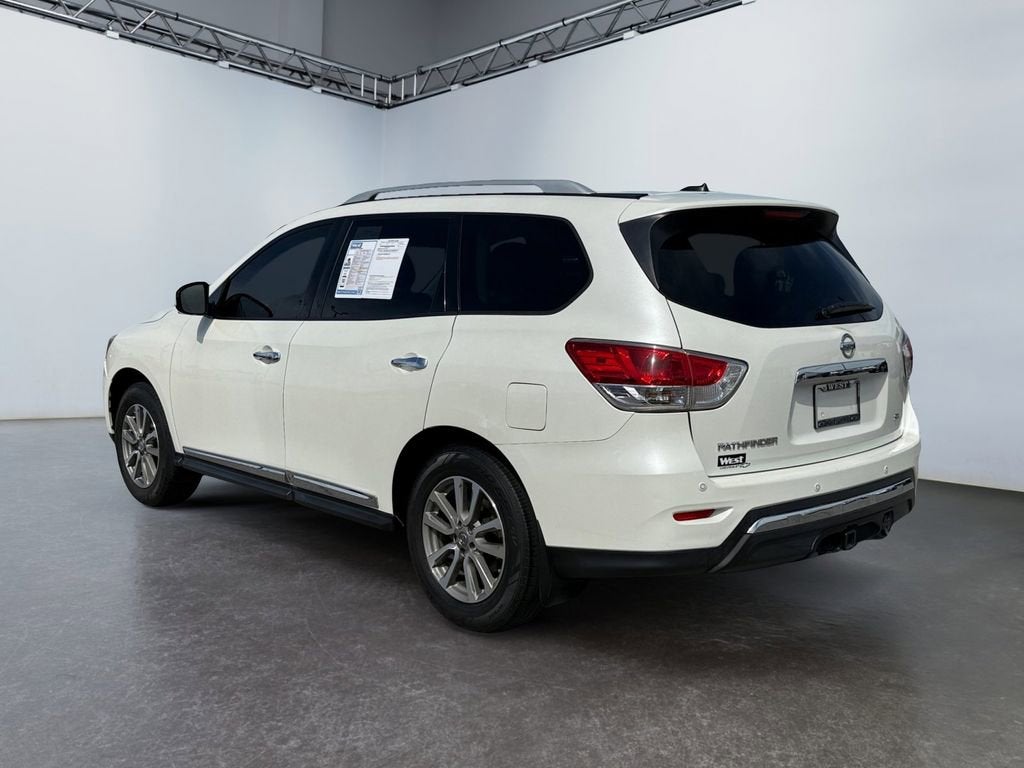 2015 Nissan Pathfinder SL