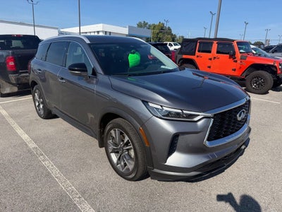 2023 INFINITI QX60 LUXE