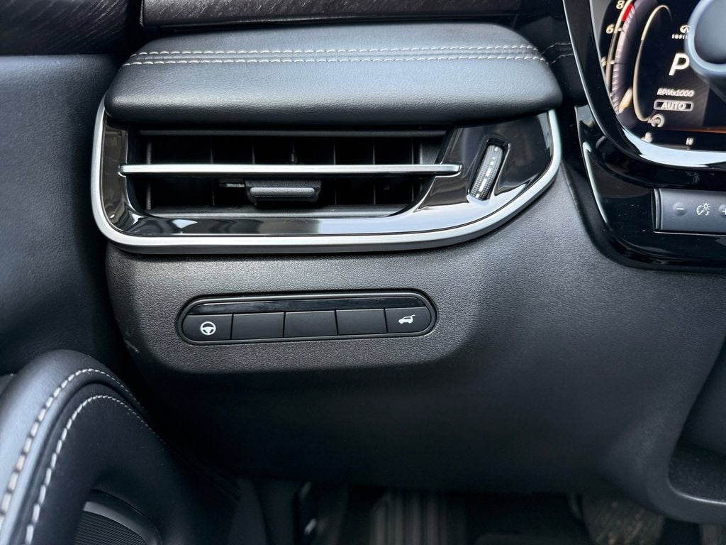 2023 INFINITI QX60 SENSORY