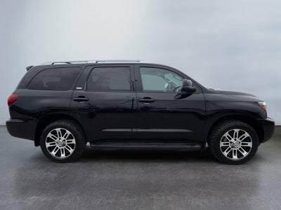 2021 Toyota Sequoia SR5