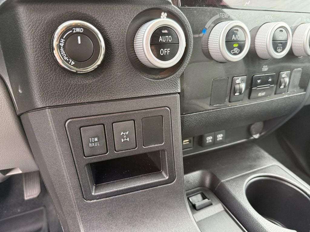 2021 Toyota Sequoia SR5