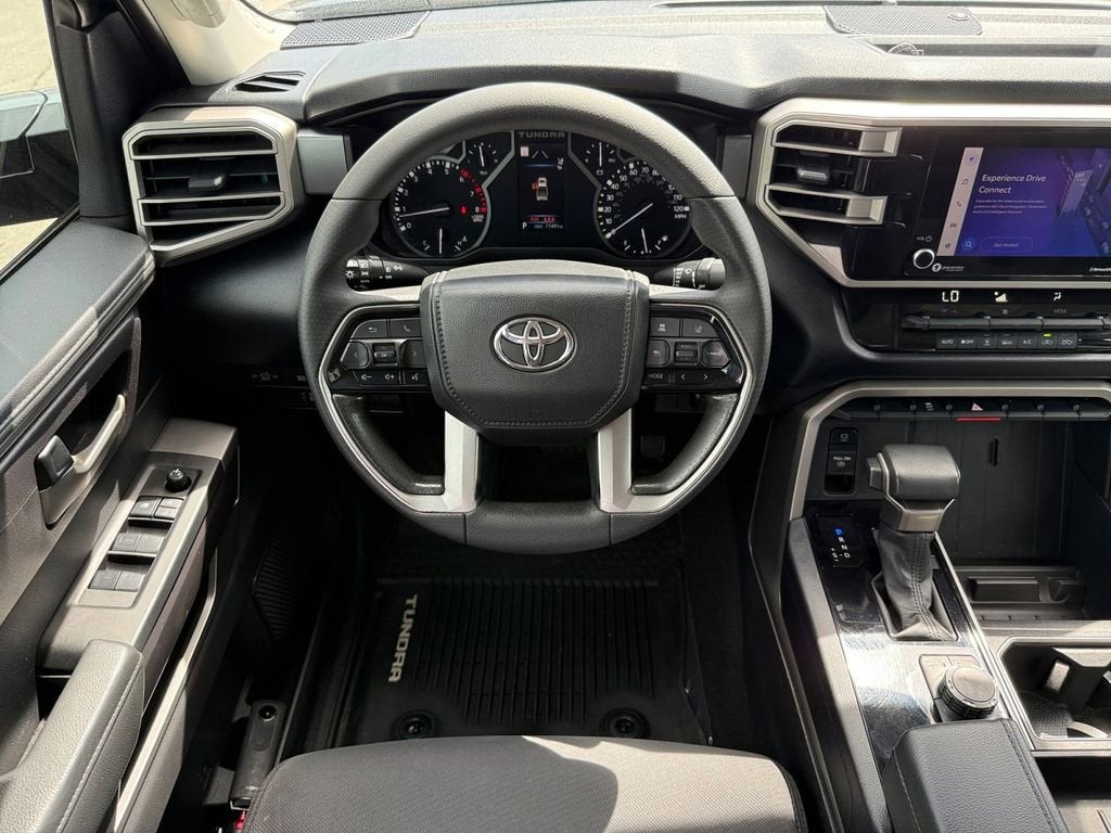 2022 Toyota Tundra 2WD SR5