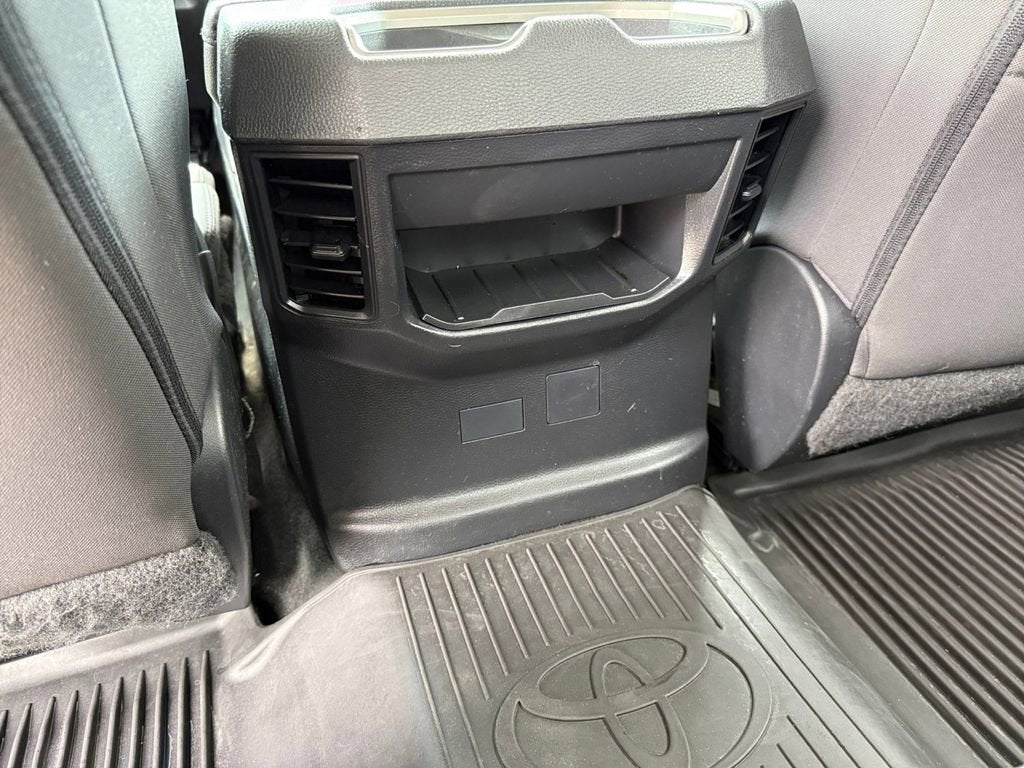2022 Toyota Tundra 2WD SR5