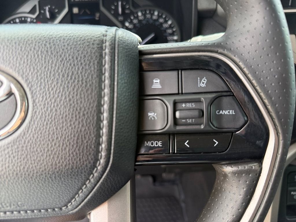 2022 Toyota Tundra 2WD SR5