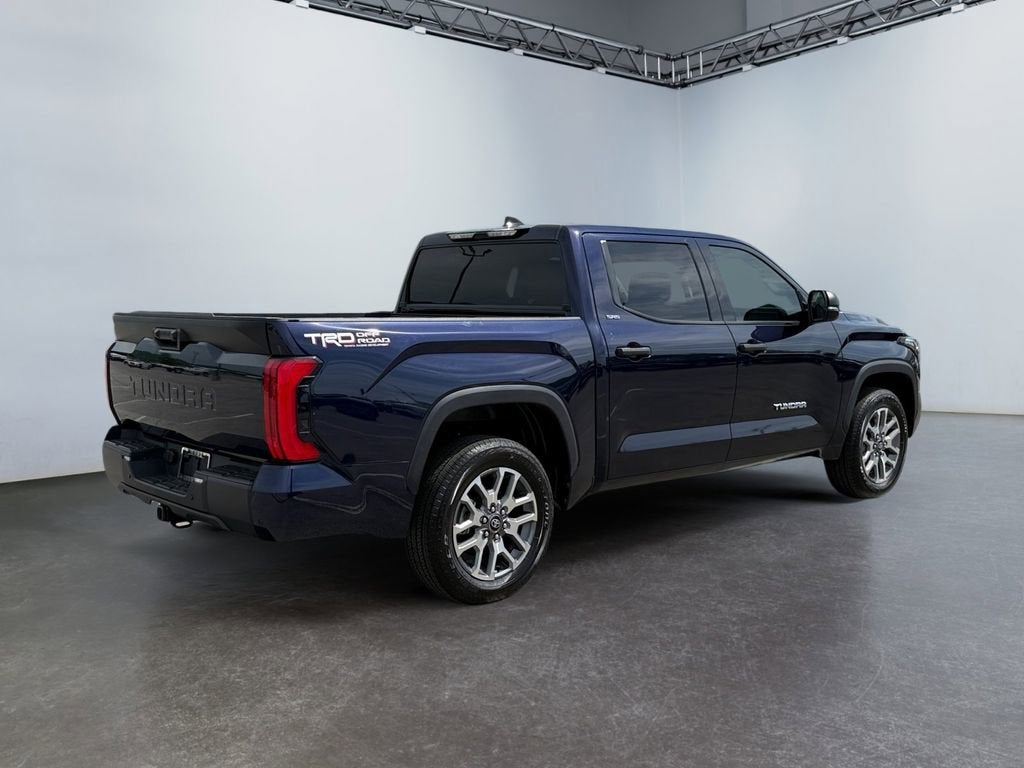 2022 Toyota Tundra 2WD SR5