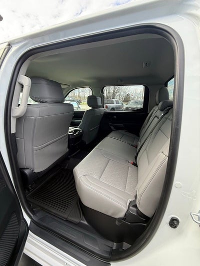 2023 Toyota Tundra 4WD SR5