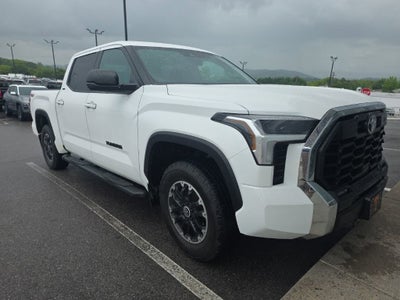 2024 Toyota Tundra 4WD SR5