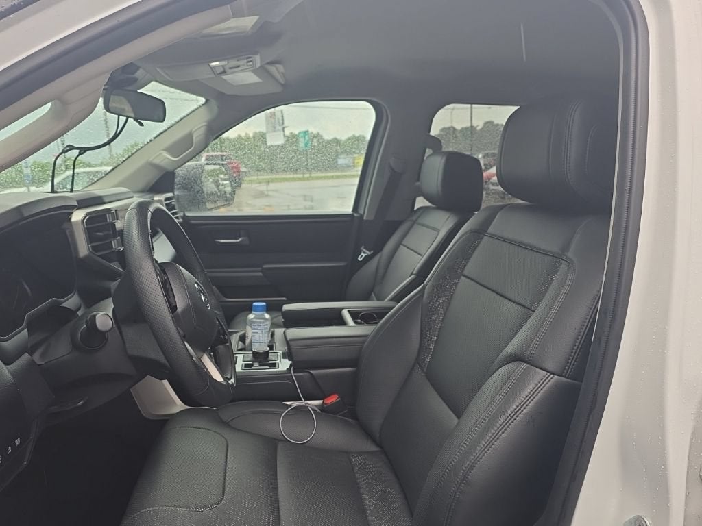 2024 Toyota Tundra 4WD SR5