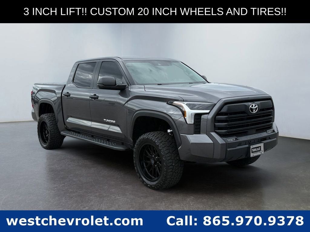 2024 Toyota Tundra 4WD SR5