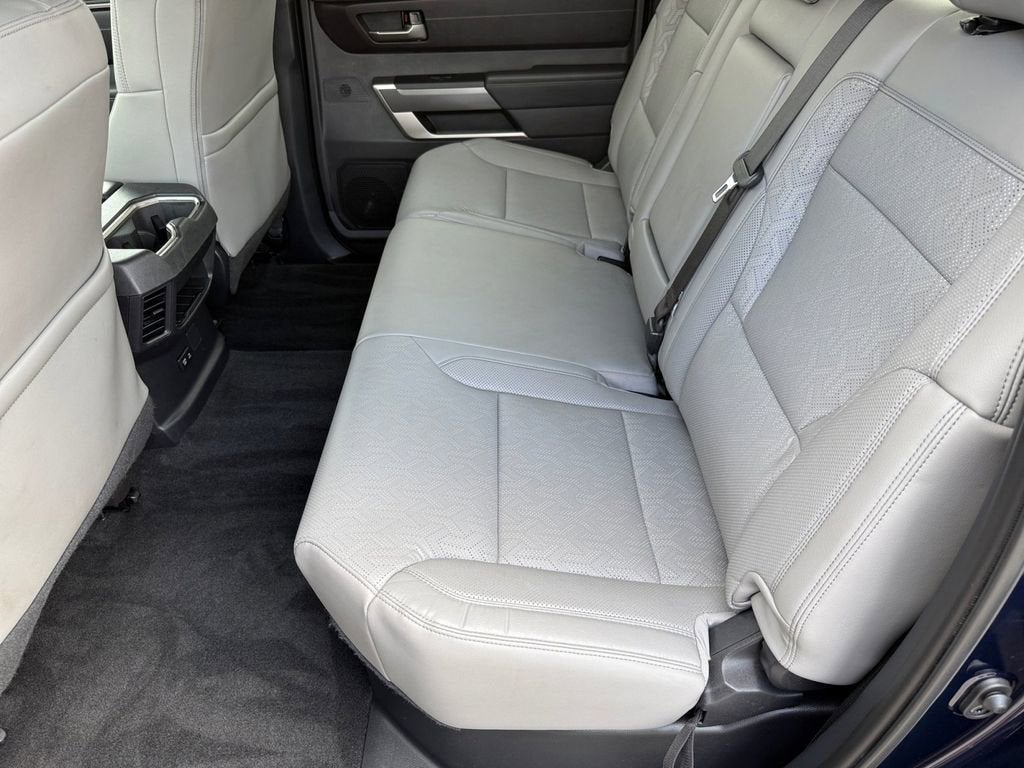 2024 Toyota Tundra 4WD SR5