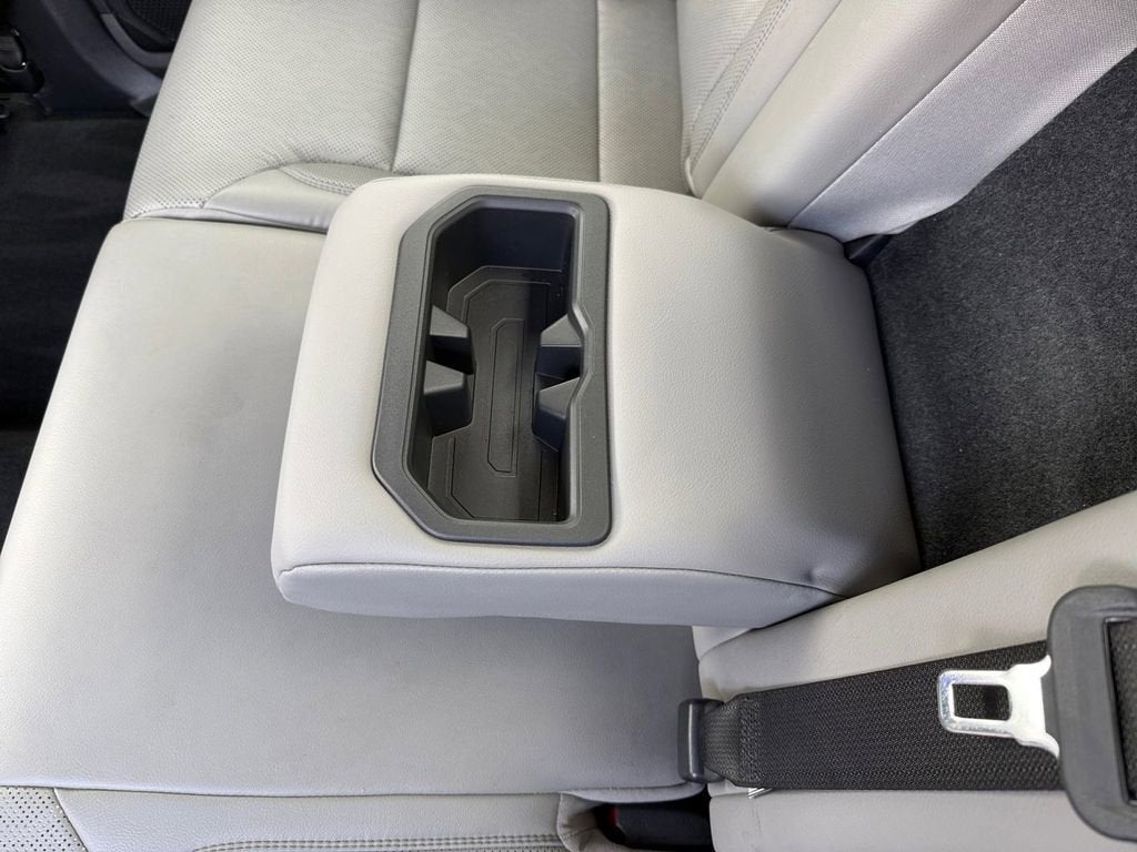 2024 Toyota Tundra 4WD SR5