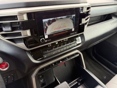 2024 Toyota Tundra 4WD SR5