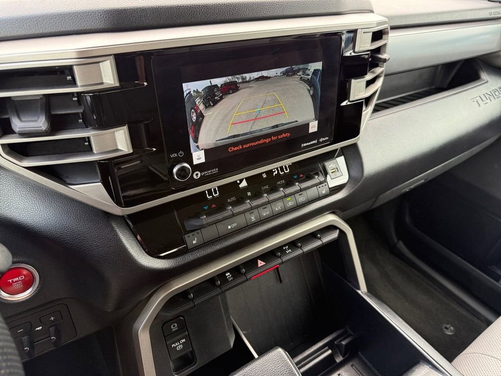 2024 Toyota Tundra 4WD SR5