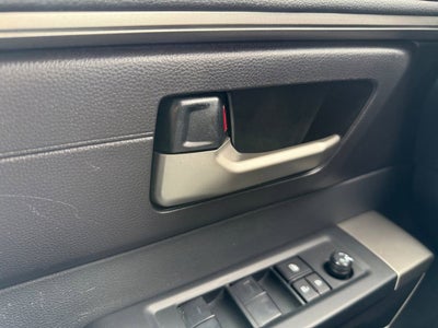 2024 Toyota Tundra 4WD SR5