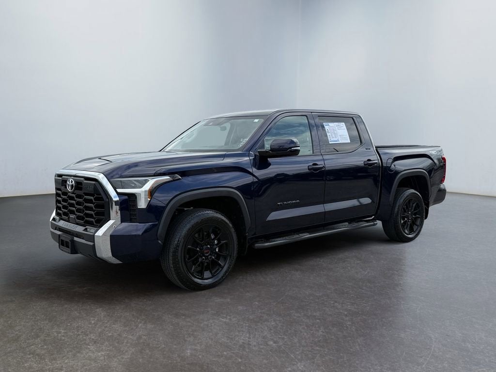 2024 Toyota Tundra 4WD SR5