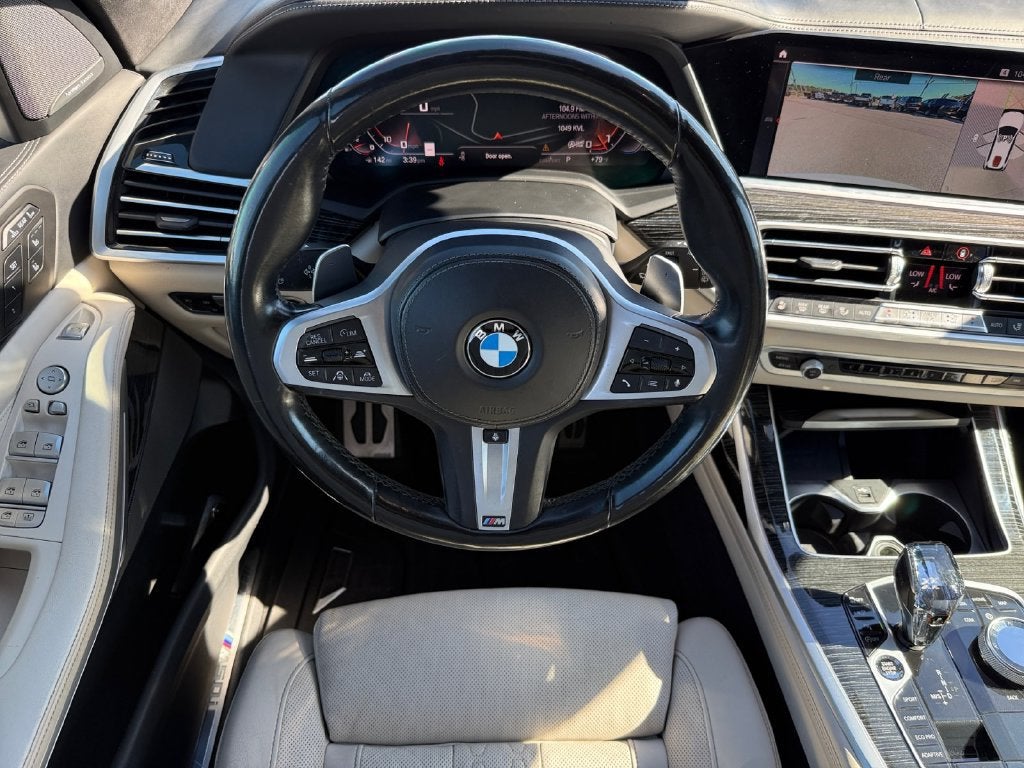 2022 BMW X7 M50i