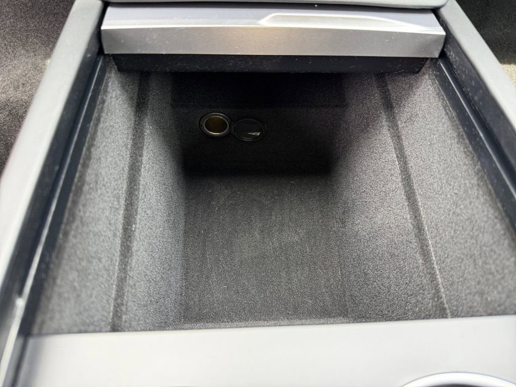 2024 Tesla Model 3 Base