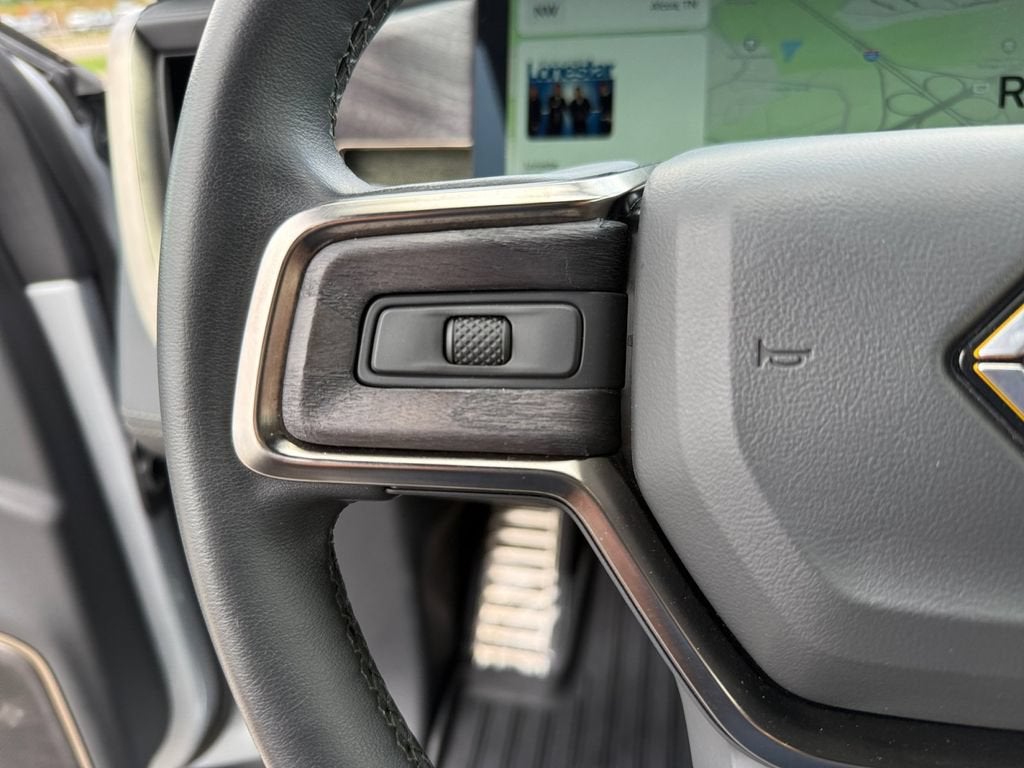 2022 RIVIAN R1T Adventure Package