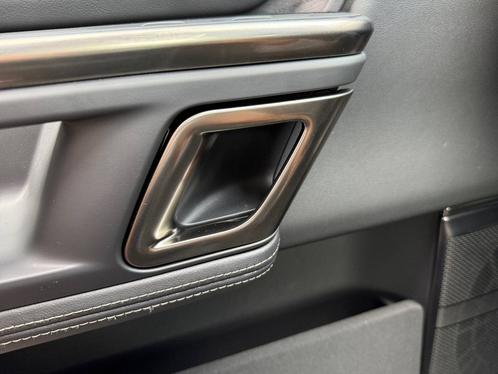 2022 RIVIAN R1T Adventure Package