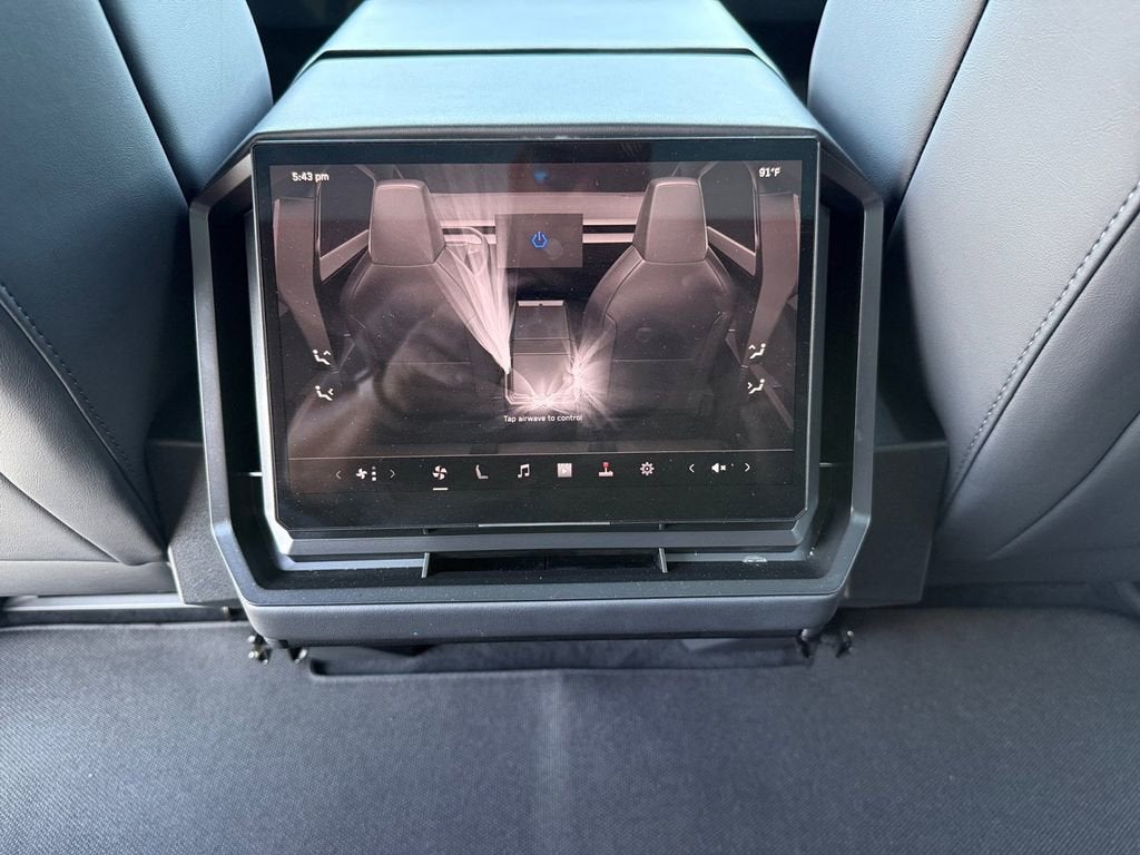 2025 Tesla Cybertruck Base