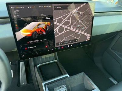 2025 Tesla Cybertruck Base