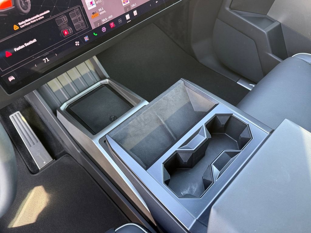 2025 Tesla Cybertruck Base