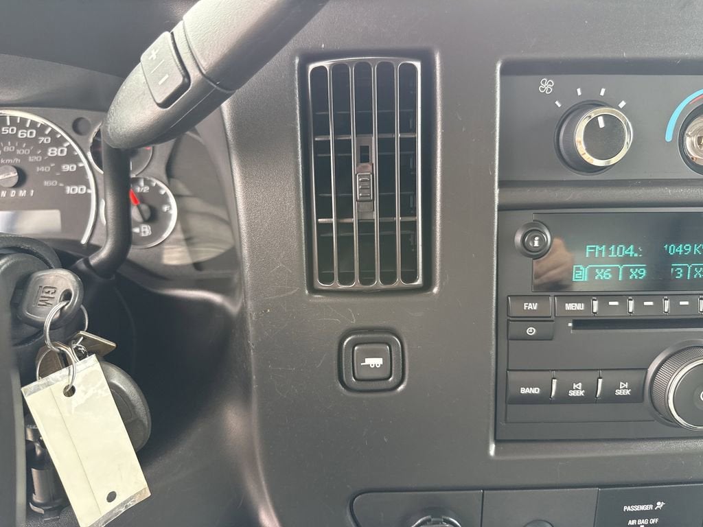 2020 GMC Savana Cutaway 4500 Base