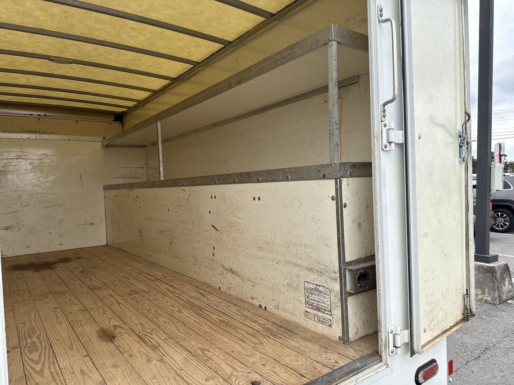 2020 GMC Savana Cutaway 4500 Base