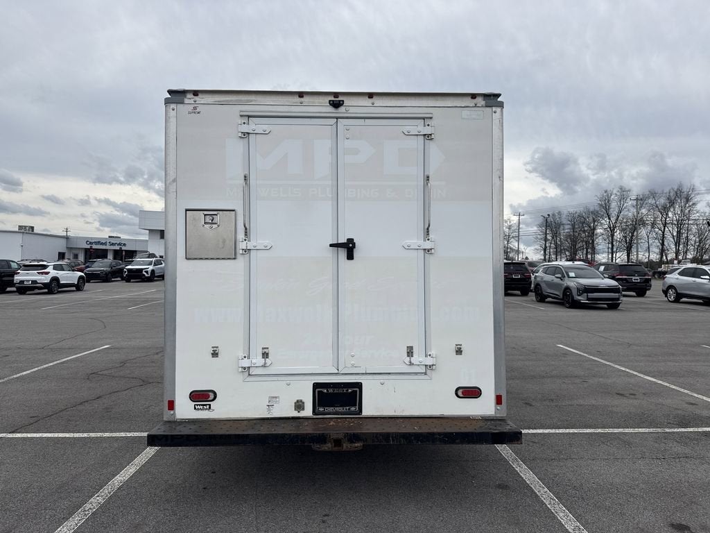 2020 GMC Savana Cutaway 4500 Base